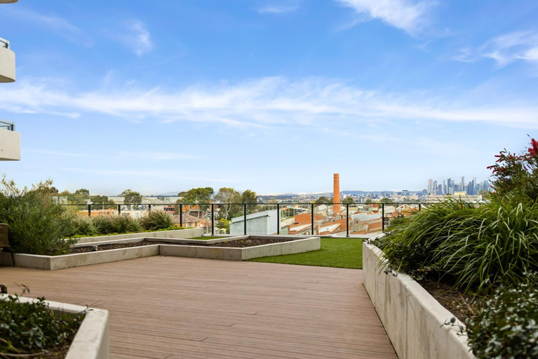 Others 3, Contemporary Comfort, Melbourne