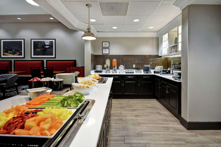 Food & Drinks 5, Homewood Suites by Hilton Edgewater, Bergen