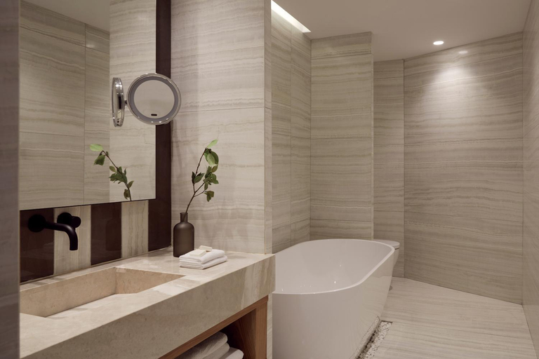 Bathroom 5, Mare Paphos