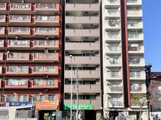 Others 4, DeLCCS Azumabashi III, Sumida