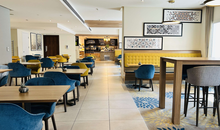 Food & Drinks 4, Hampton by Hilton Dubai Al Barsha, Dubai