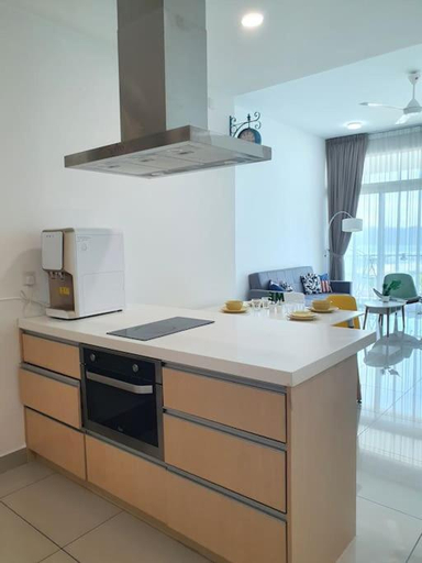 Kitchen 2, Southbay Seaview Condo A11 #Queensbay #SPICE, Pulau Penang