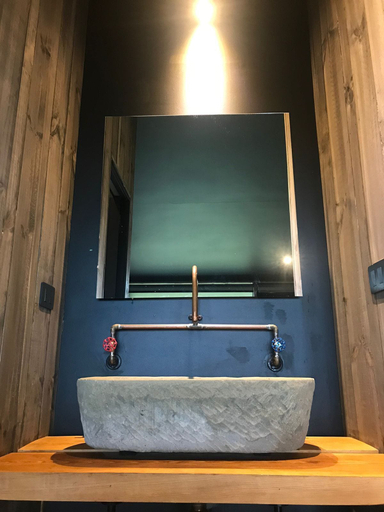 Bathroom, Hotel y Cava Estancia Rilan, Chiloé