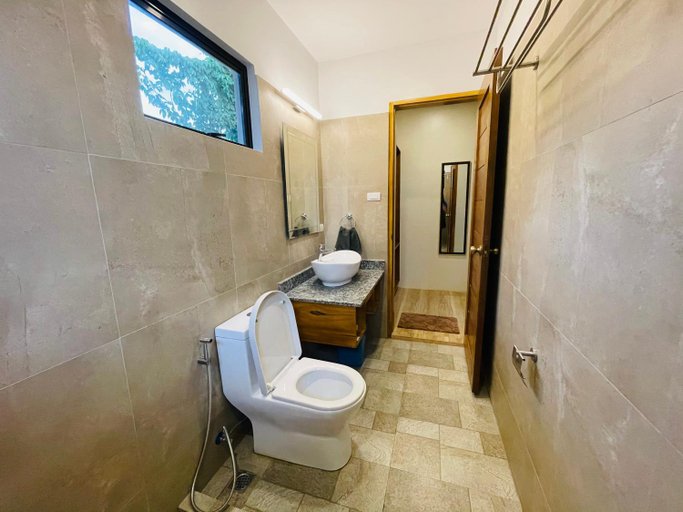 Bathroom 5, FIG Sunset View Resort, San Juan