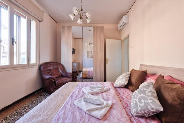 Bedroom 2, Venice Magic Night Apartment, Venezia