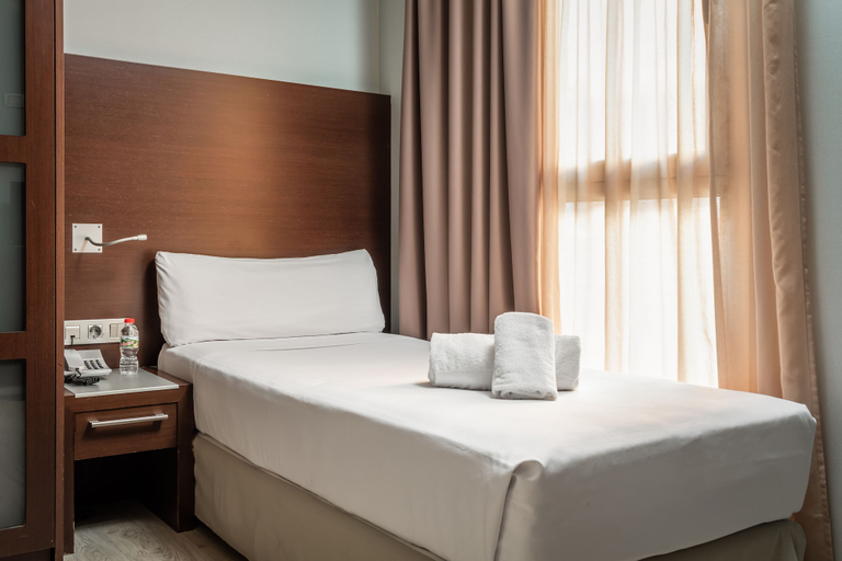 Bedroom 3, Hotel Madanis Liceo, Barcelona