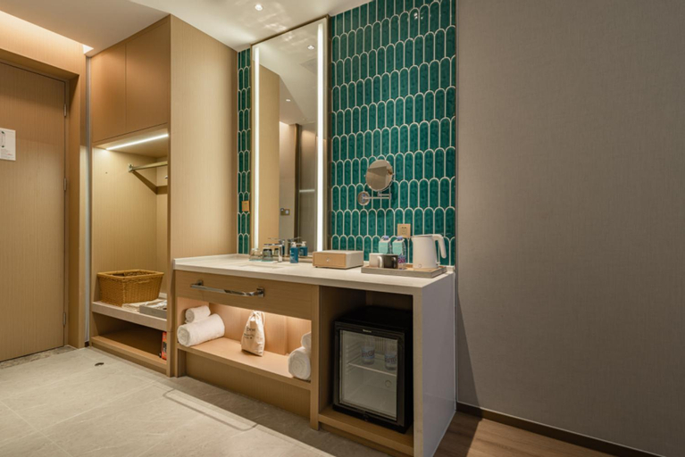 Bathroom 4