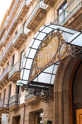 Exterior & Views 2, Hotel Regina Barcelona, Barcelona