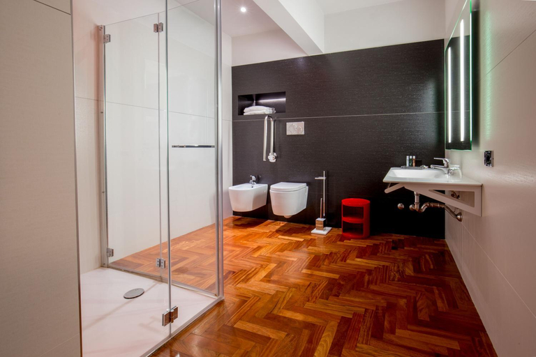Bathroom 4, Hotel Enea, Roma