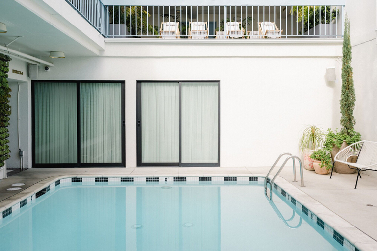 Sport & Beauty 2, Short Stories Hotel, Los Angeles