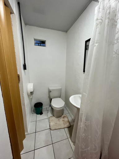 Bathroom 4, Cabinas Golfito, Golfito