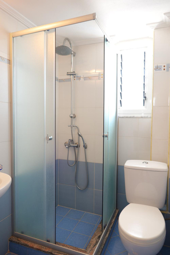 Bathroom 4, Miracle Apartments Saranda, Sarandës