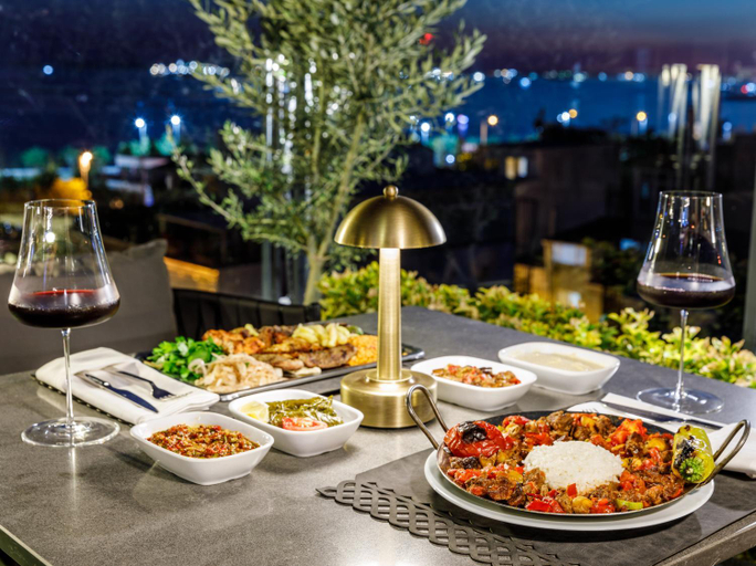 Food & Drinks 4, Amira Hotel, Fatih