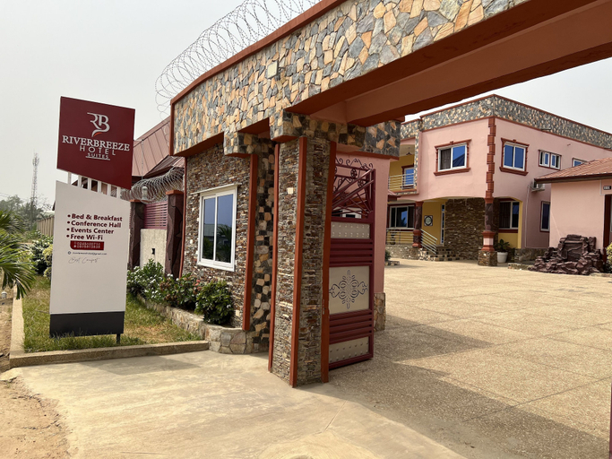 Exterior & Views 2, RiverBreeze Hotel, New Juaben