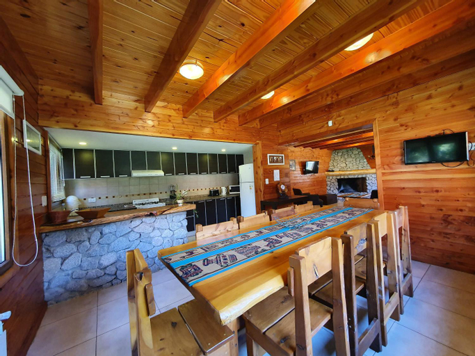 Dining Room 4