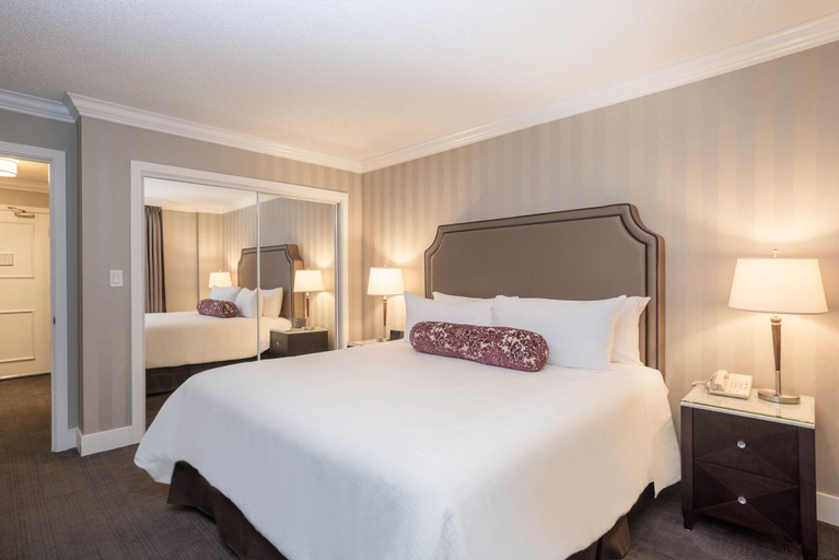 Bedroom 3, La Grande Residence Vancouver at The Sutton Place Hotel, Greater Vancouver