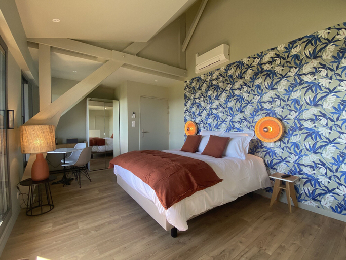Bedroom 2, La Bellevue Bistrot et Chambres D'hotes, Morbihan