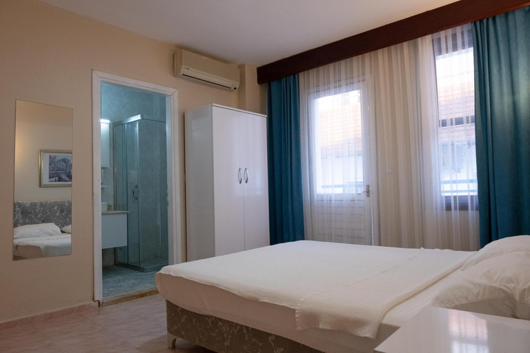 Bedroom 3, Arden Hotel, Didim