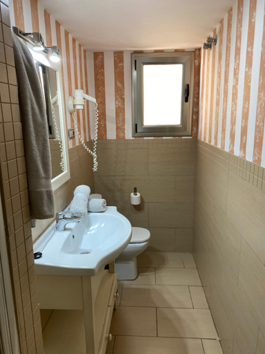 Bathroom 3, Apartamentos Oasis Sol, Las Palmas