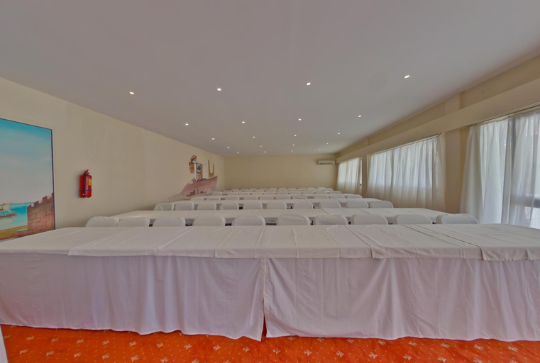 Bedroom 3, Palmariva Beach Hotel, Central Greece