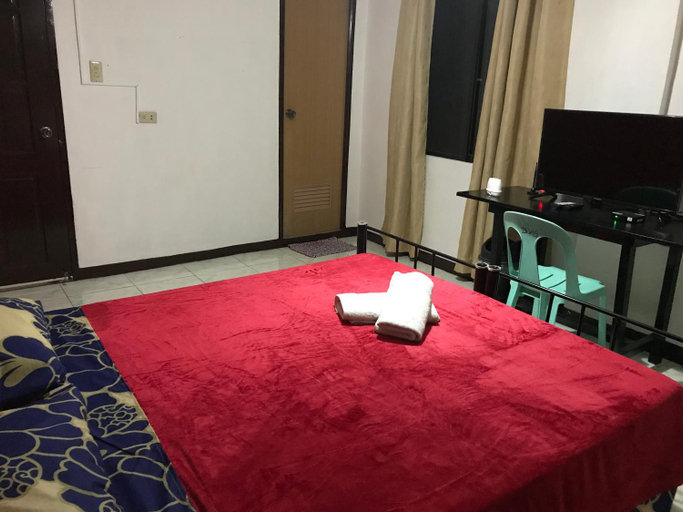 2, Aladino Hostel, Dasmariñas