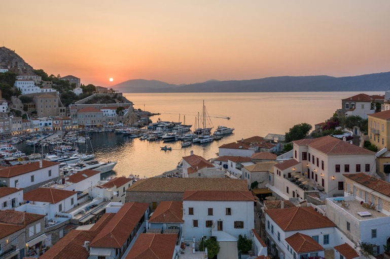 Others 3, FOS Hydra residence, Attica