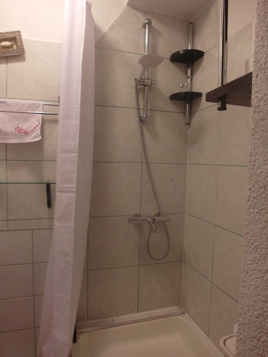 Bathroom 4, Dragazzo Studio, Trogir