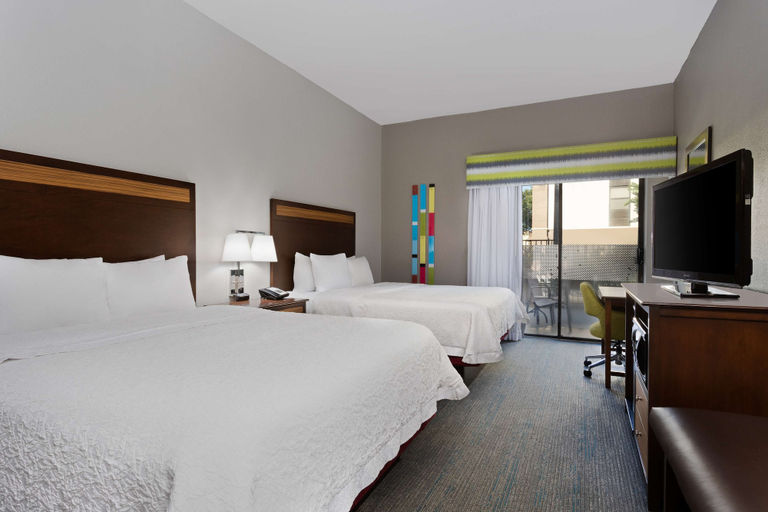 Bedroom 3, Hampton Inn & Suites Fort Myers Beach/Sanibel Gateway, Lee