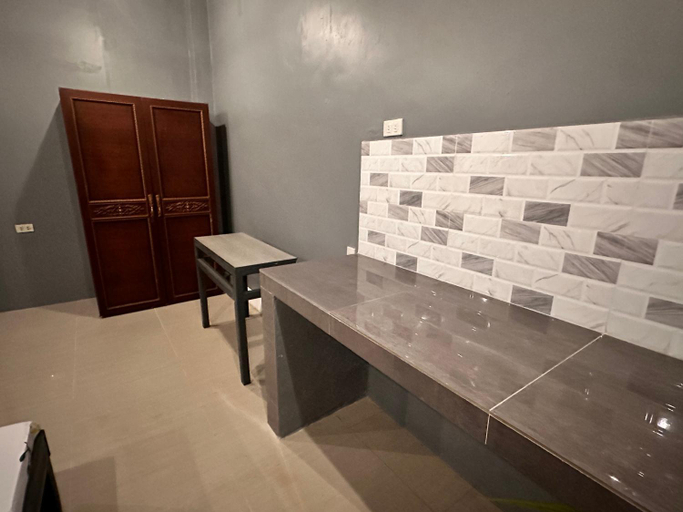 Bathroom 4, Limewood Residences- Bago City good for 4, Bago City
