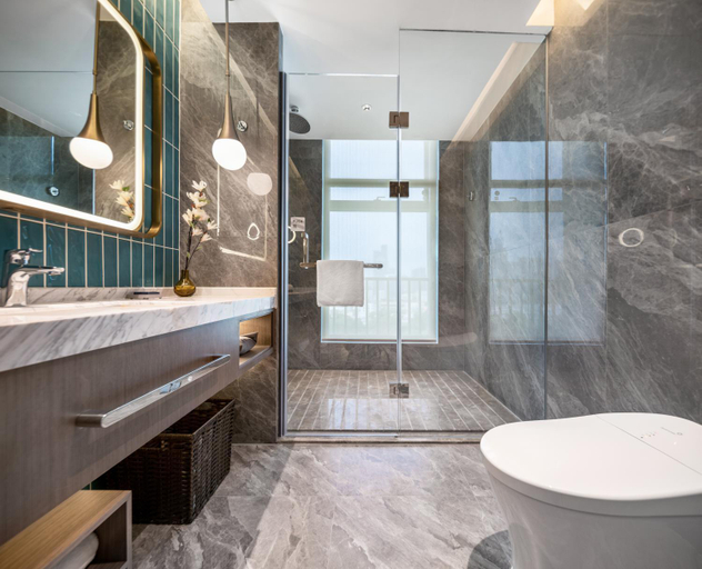 Bathroom 2, Home2 Suites by Hilton Shenzhen Nanshan Science & Technology Park, Shenzhen