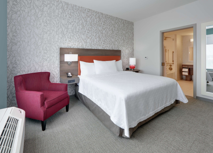 Bedroom 3, Home2 Suites BY Hilton Hagerstown, Washington