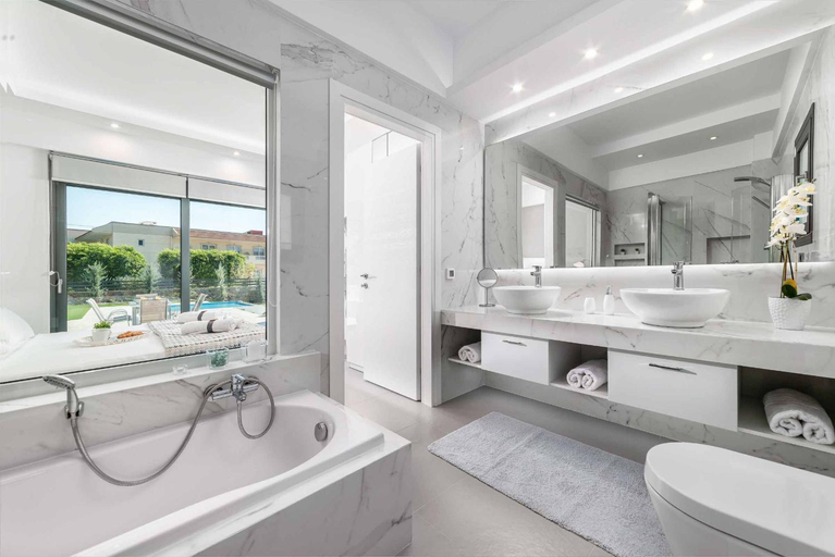 Bathroom 2, Villa Summer Light, South Aegean