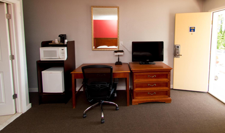 Others 3, Scottish Inns and Suites Bensalem, Bucks