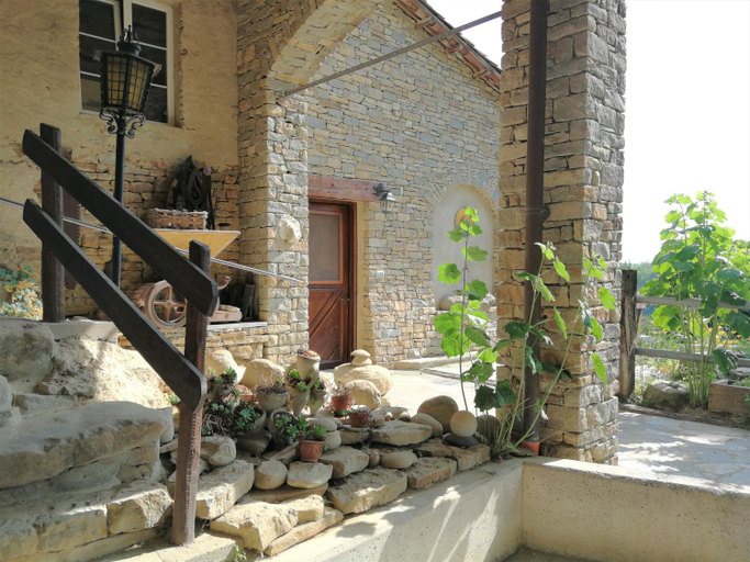 Others 2, Agriturismo Sondrea, Cuneo