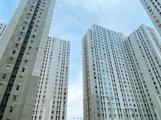 Exterior & Views, Minimalist Studio (No Kitchen) at Green Bay Pluit Apartment By Travelio, North Jakarta
