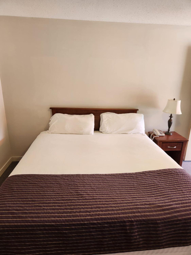 Others 5, Grandview Inn, Greater Vancouver