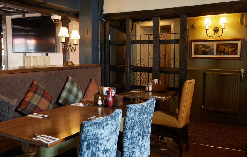 Others 4, Bull Hotel by Greene King Inns, Essex