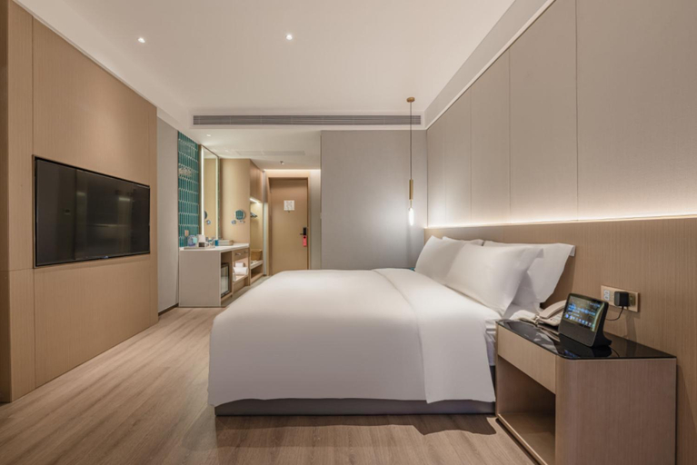 Bedroom 12