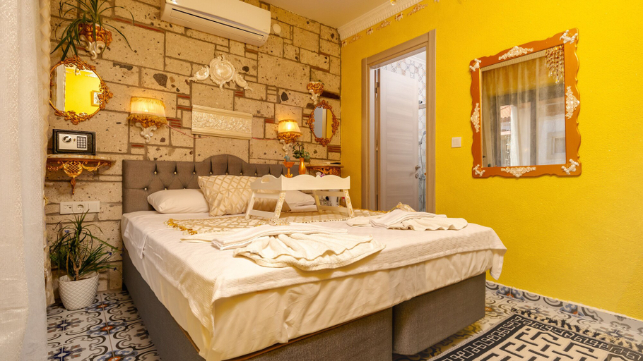 Bedroom 4, Lamur Otel, Çeşme