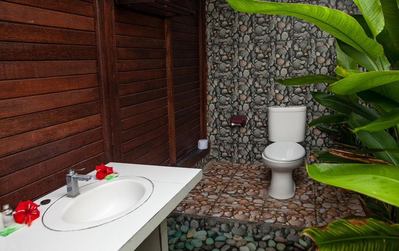 Bathroom 5, Poh Manis Lembongan Bungalow, Klungkung