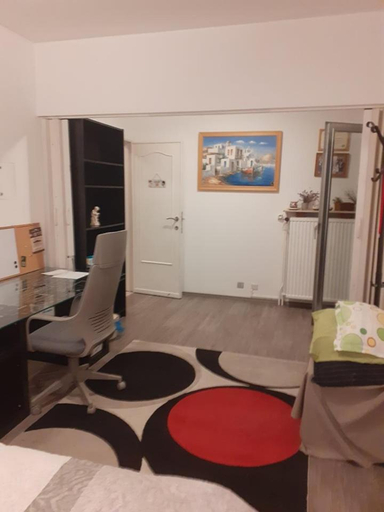 Others 3, Residence Lilac, Vlaams Brabant