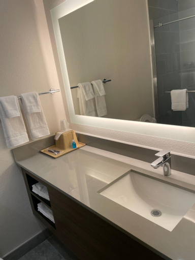 Bathroom 4