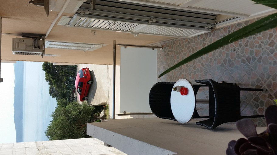 Balcony/terrace 5, Apartments Ursic MB, Brela