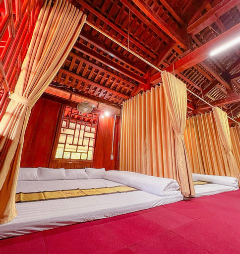 Bedroom 24