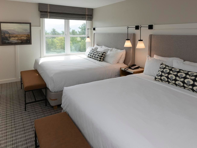Bedroom 2, The White Mountain Hotel & Resort, Carroll