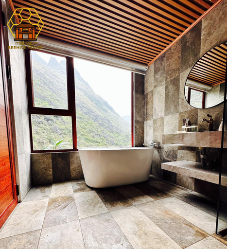 Bathroom 3, Mèo Vạc Beehive House, Mèo Vạc