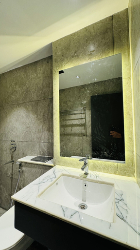 Bathroom 3, SKI Hotels And Resorts, Garhwal