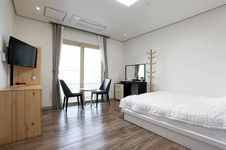 Bedroom 3, Poem House, Jeju