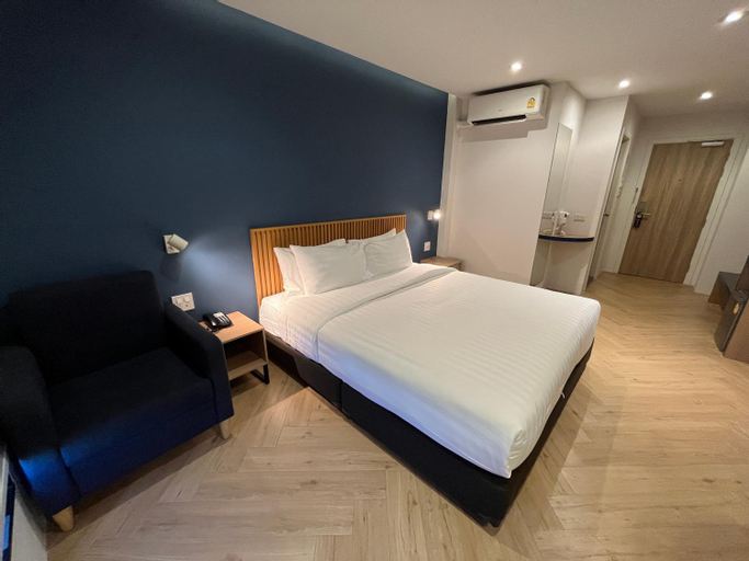 Bedroom 6