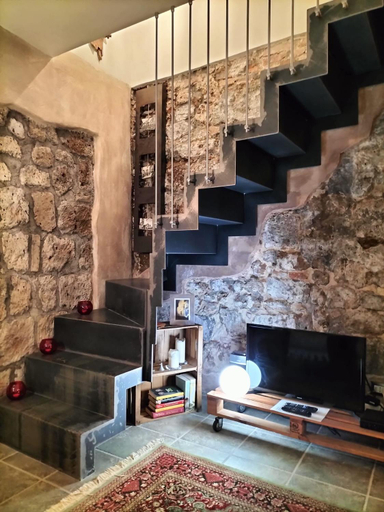 Others 5, Il Riuscello, Viterbo